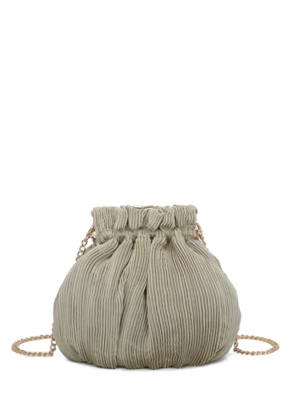 MALA VERDE EM PLISSADO COM CORRENTE PONTO CHIC