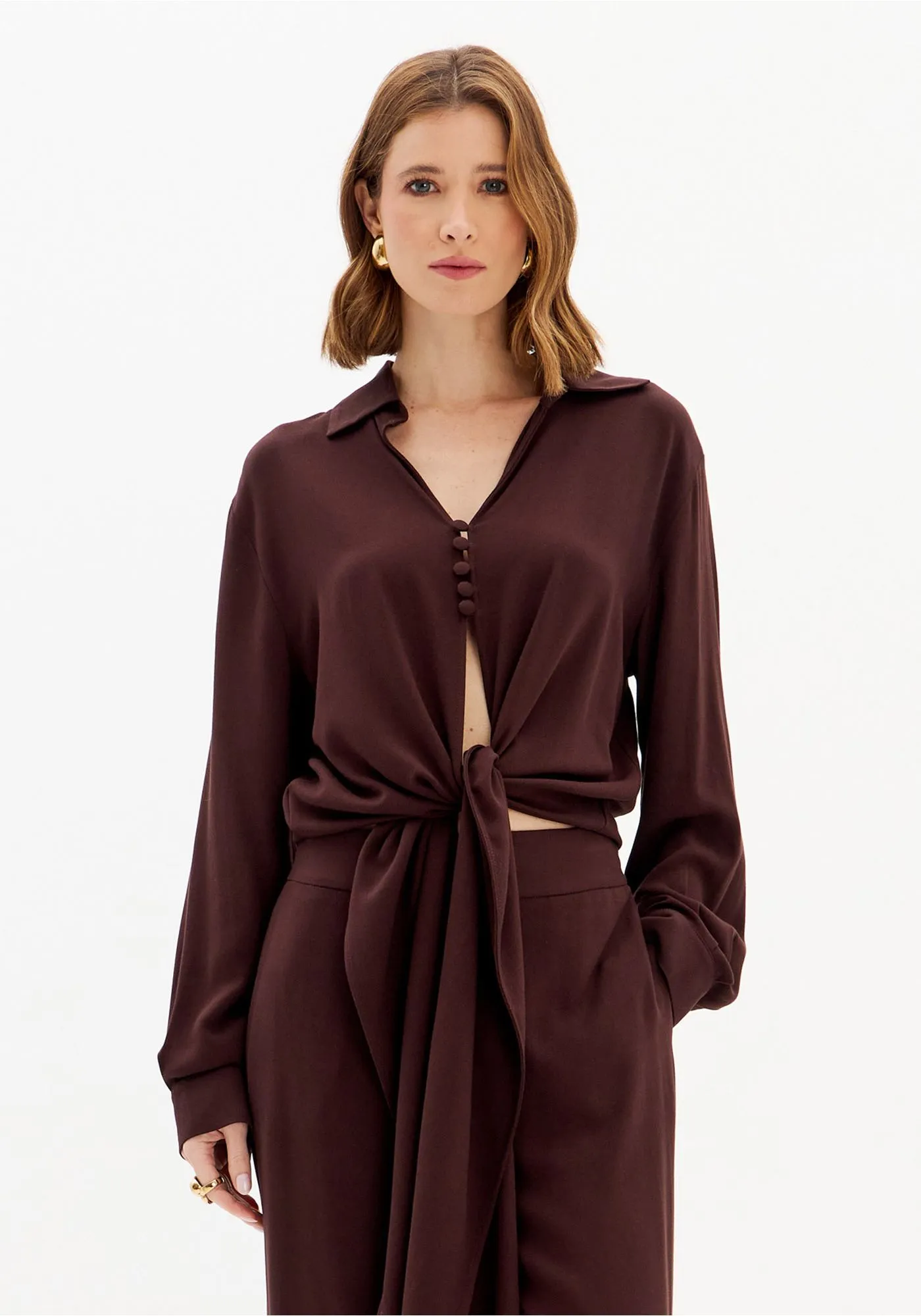 transferir BLUSA BORDÔ COM BOTÕES LANÇA PERFUME - Image 1