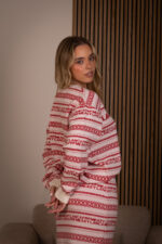 CAMISOLA TRICOT VERMELHA E BRANCA COM LOGO LANÇA PERFUME - Image 2
