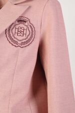 BLAZER ROSA COM EMBLEMA BORDADO SAHOCO - Image 6
