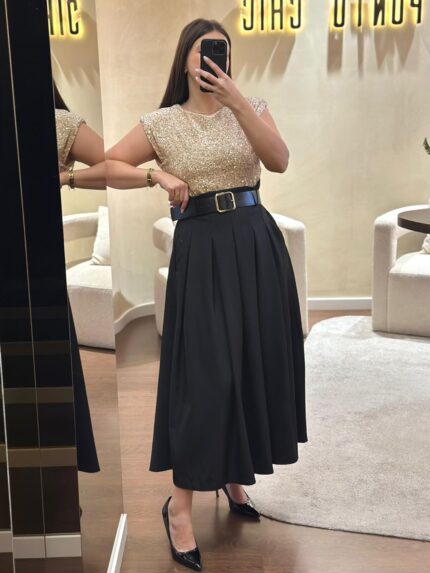 VESTIDO DE LANTEJOULAS DOURADO PONTO CHIC