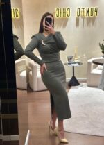 VESTIDO DRAPEADO COM FIVELA DOURADA VERDE PONTO CHIC - Image 3