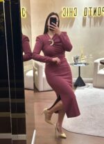 VESTIDO DRAPEADO COM FIVELA DOURADA BORDO PONTO CHIC - Image 3