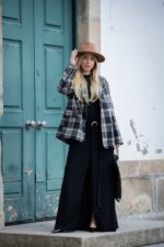 BLAZER PADRÃO TARTAN BEGE E PRETO DIXIE - Image 2