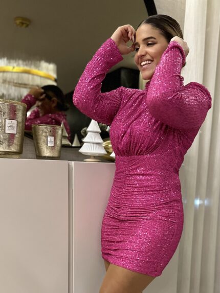 VESTIDO ROSA DE LANTEJOULAS DRAPEADO PONTO CHIC