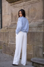 CALÇA BRANCA FLUIDA COM PREGAS PONTO CHIC - Image 2