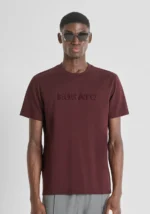 T-SHIRT REGULAR FIT BORDEAUX COM LOGÓTIPO ANTONY MORATO