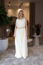 VESTIDO COMPRIDO COM APLICAÇÕES DOURADAS LANÇA PERFUME