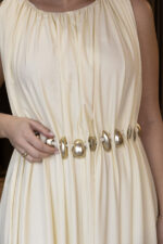VESTIDO COMPRIDO COM APLICAÇÕES DOURADAS LANÇA PERFUME - Image 5