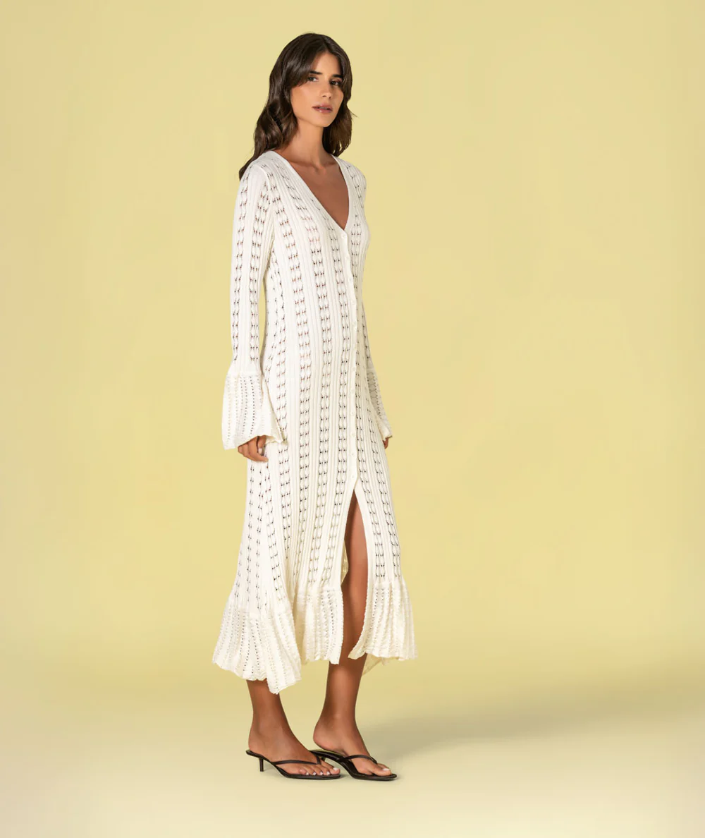 3513_5 VESTIDO BEGE DE MALHA RENDADA COM BOTÕES RUGA - Image 1
