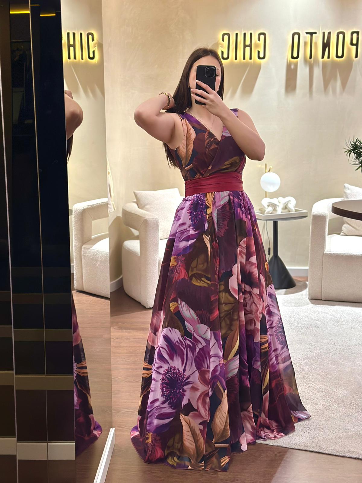 WhatsApp Image 2026-02-18 at 12.42.53 VESTIDO LONGO ESTAMPADO COM CINTO AMOVÍVEL PONTO CHIC - Image 1