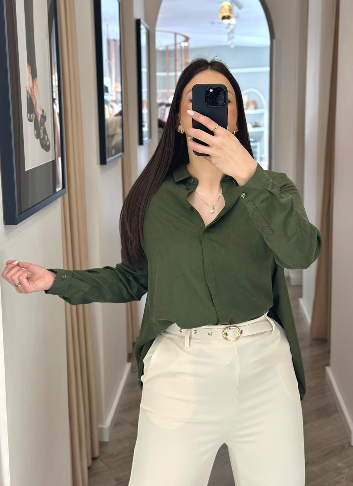 WhatsApp Image 2026-03-03 at 11.51.37 (2) CAMISA FLUIDA VERDE MILITAR IMPERIAL - Image 1