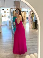 VESTIDO COMPRIDO FUCSIA COM FLOR APLICADA PONTO CHIC - Image 4