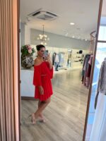 VESTIDO CURTO VERMELHO PLISSADO COM ALÇAS FINAS RINASCIMENTO - Image 6