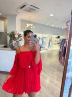 VESTIDO CURTO VERMELHO PLISSADO COM ALÇAS FINAS RINASCIMENTO - Image 3