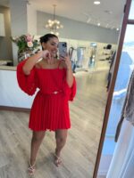 VESTIDO CURTO VERMELHO PLISSADO COM ALÇAS FINAS RINASCIMENTO - Image 4