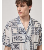 CAMISA BRANCA COM BORDADO INGLÊS AZUL GIANNI LUPO - Image 4