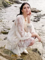 VESTIDO EM RENDA BEGE RINASCIMENTO - Image 5