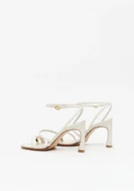SANDÁLIA OFF WHITE EM PELE COM APLICAÇÃO DOURADA LANÇA PERFUME - Image 4