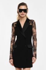 VESTIDO BLAZER PRETO COM RENDA E GOLA EM CETIM IMPERIAL - Image 2