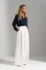 CALÇA BRANCA DE ALFAIATARIA COM PREGAS FERRACHE - Image 3