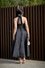 VESTIDO PRETO CORTE PRINCESA PONTO CHIC - Image 6