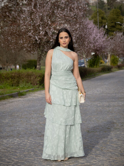 VESTIDO VERDE ÁGUA ASSIMÉTRICO COM FOLHOS PONTO CHIC
