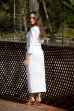 VESTIDO BRANCO COM VIVOS EM CONTRASTANTE PONTO CHIC - Image 4