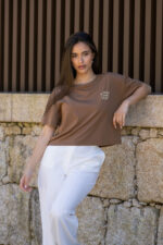 T-SHIRT CACAU COM LOGÓTIPO SAHOCO