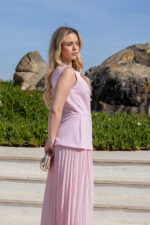 VESTIDO COMPRIDO ROSA COM SAIA PLISSADA PONTO CHIC - Image 3