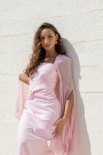 VESTIDO MIDI ROSA COM MANGA FLUIDA PONTO CHIC - Image 4