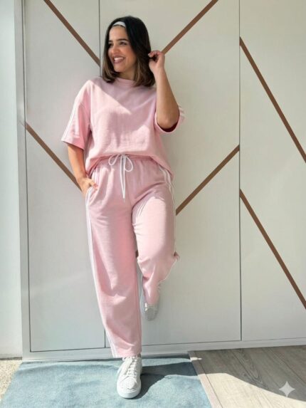 CONJUNTO ROSA COM SWEAT E CALÇA COM FAIXA LATERAL PONTO CHIC