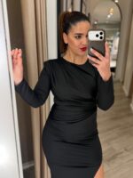 VESTIDO MIDI PRETO DRAPEADO COM MANGA COMPRIDA PONTO CHIC - Image 8