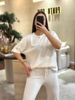 CONJUNTO BRANCO EM MALHA COM SWEATSHIRT E CALÇA PONTO CHIC - Image 4