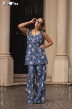 CALÇA PANTALONA EM TENCEL COM BORDADO FLORAL MISS YOU - Image 5