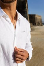 CAMISA BRANCA EM ALGODÃO E LINHO JOVITS - Image 3