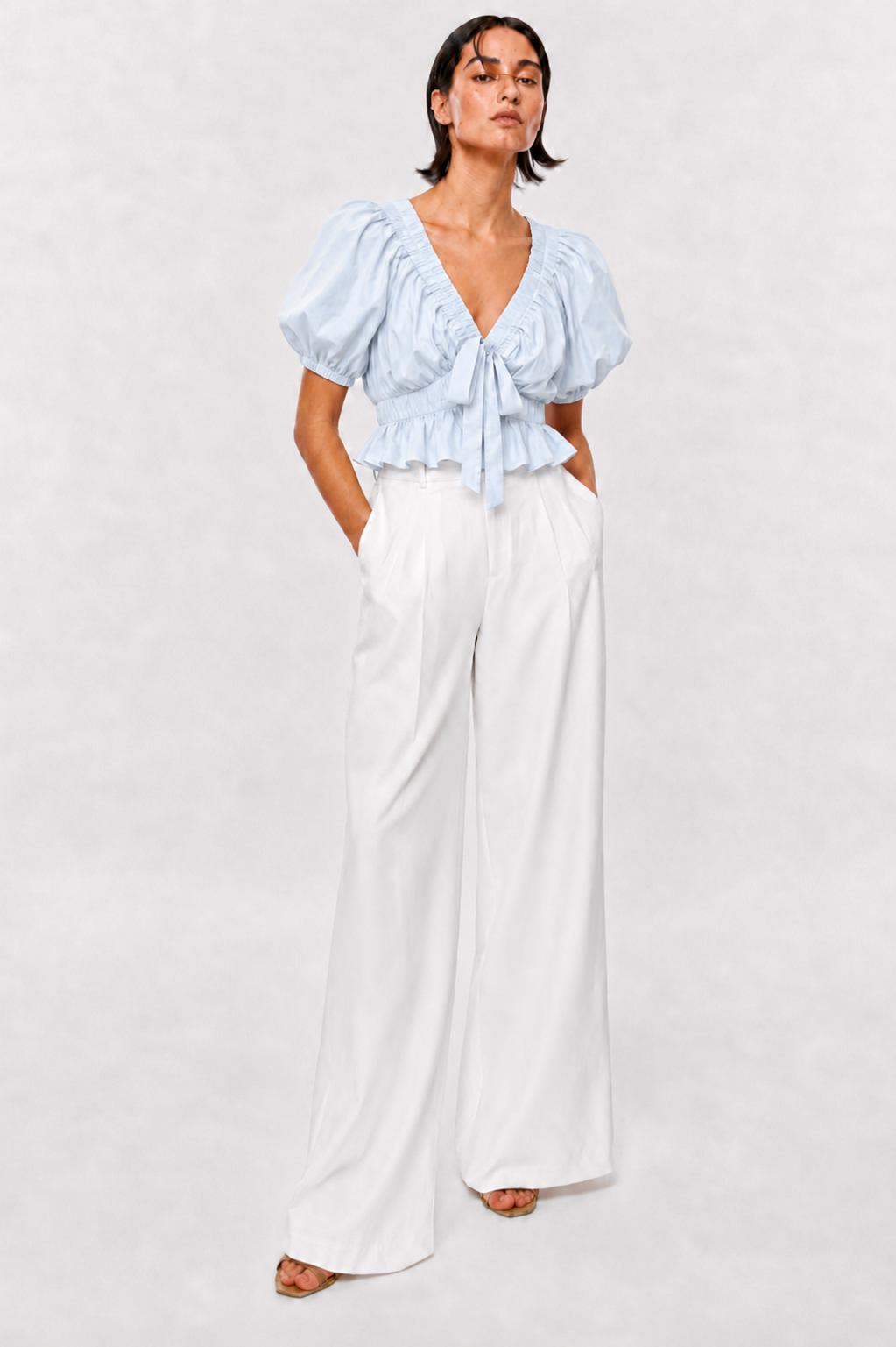 ChatGPT Image 6_05_2026, 16_41_05 TOP AZUL COM FOLHOS E MANGA VOLUME PONTO CHIC - Image 1