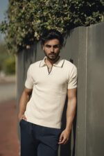 POLO BEGE TRICOT  RISCA AZUL PONTO CHIC