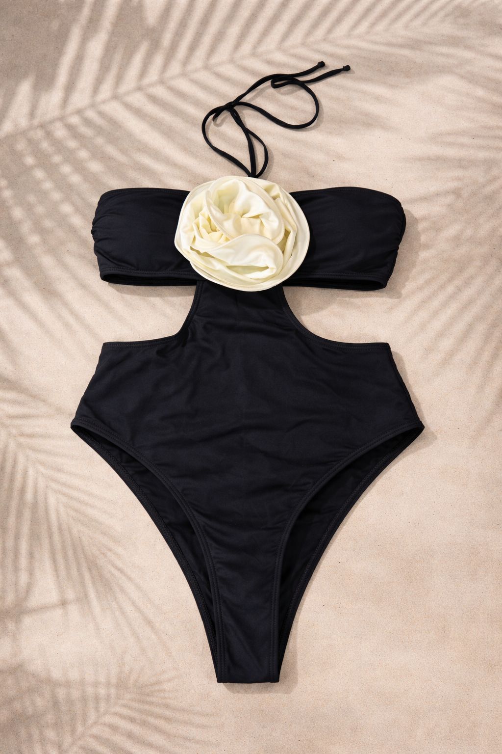 WhatsApp Image 2026-04-08 at 13.18.39 FATO DE BANHO PRETO COM FLOR APLICADA PONTO CHIC - Image 1