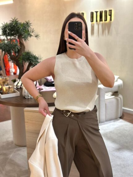 TOP BEGE BRILHO SEM MANGAS PONTO CHIC