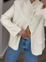 BLAZER CREME ASSIMÉTRICO PONTO CHIC - Image 2