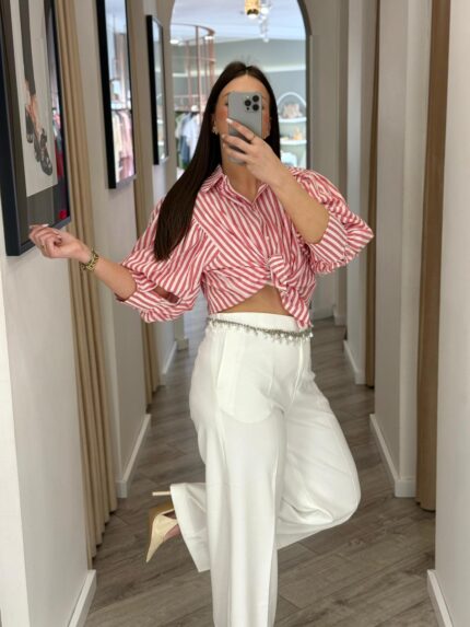 CAMISA CROPPED ÁS RISCAS VERMELHA PONTO CHIC