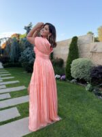 VESTIDO COMPRIDO PLISSADO CORAL PONTO CHIC - Image 3