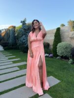VESTIDO COMPRIDO PLISSADO CORAL PONTO CHIC