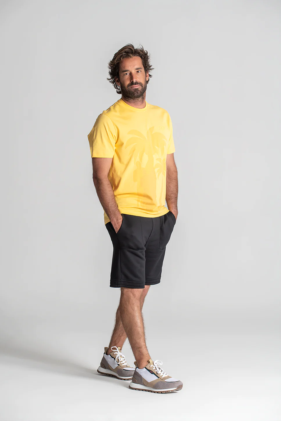 heitor_amarelo_5-1 T-SHIRT AMARELA HEITOR JEF - Image 1