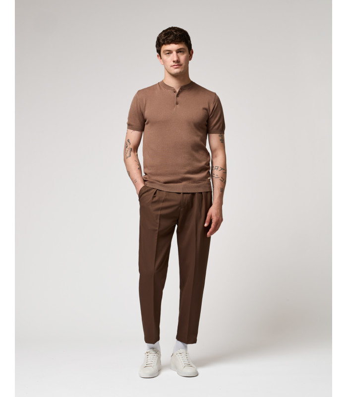 pantaloni-relaxed-fit-con-pinces (4) CALÇA CASTANHO ESCURO COM PREGAS E CORDÃO AJUSTÁVEL GIANNI LUPO - Image 1