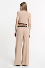 CALÇA FLUIDA BEGE COM PREGAS PLEASE - Image 6