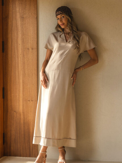 VESTIDO MIDI BEGE MINIMALISTA FERRACHE