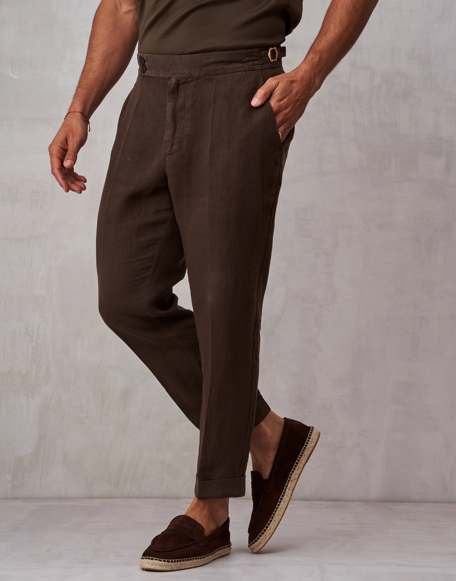 261706001_Calca-de-Linho-Fivela_cacau_1 CALÇA DE LINHO CACAU COM FIVELA ZOLF - Image 1