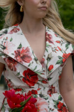 TOP FLORAL BRANCO E VERMELHO IMPERIAL - Image 2